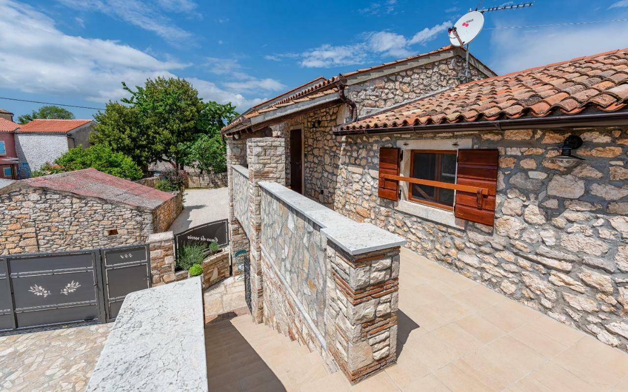 Casa Di Roccia Villa Marčana Eksteriør bilde