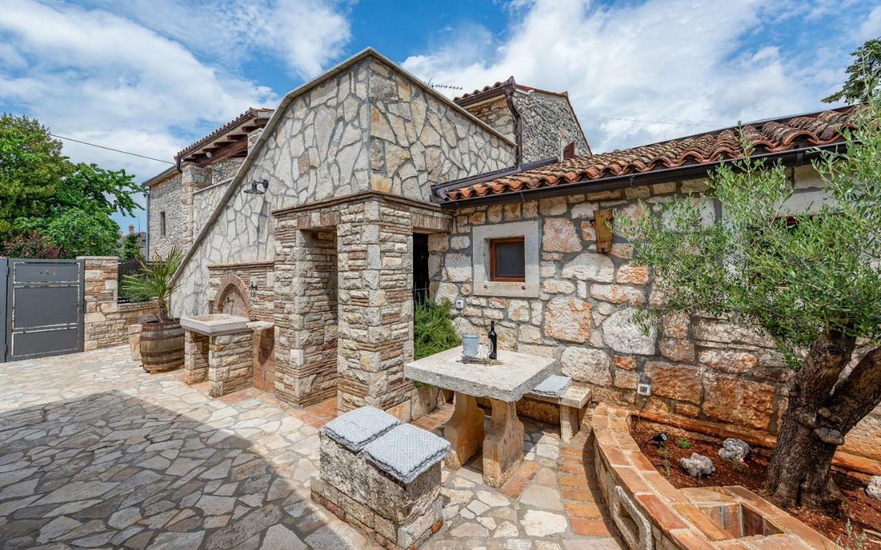 Casa Di Roccia Villa Marčana Eksteriør bilde